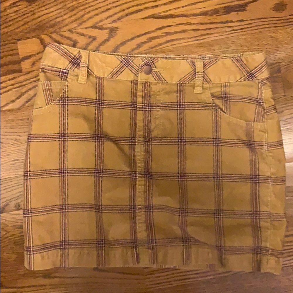 Plaid skirt